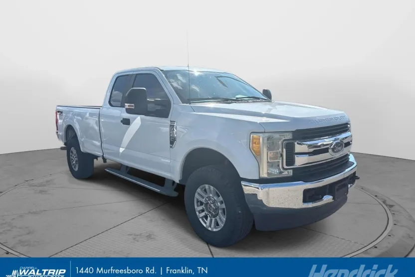 2017 Ford F-250 XL photo 1