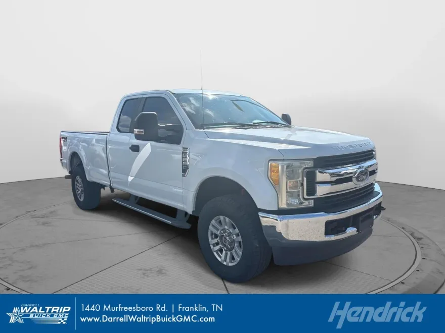 2017 Ford F-250 XL photo 1
