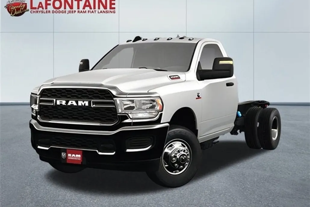 2024 Ram 3500 Tradesman photo 1