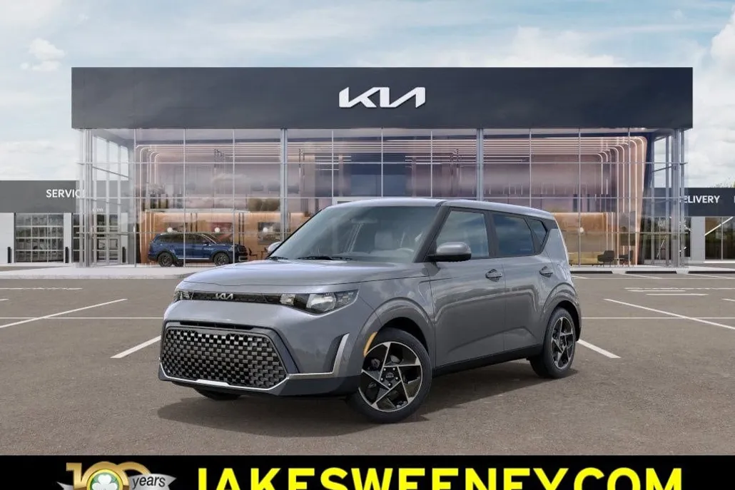 2025 Kia Soul EX photo 1