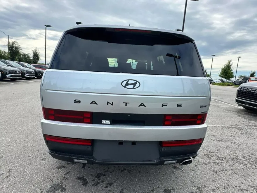 2025 Hyundai Santa Fe XRT photo 1