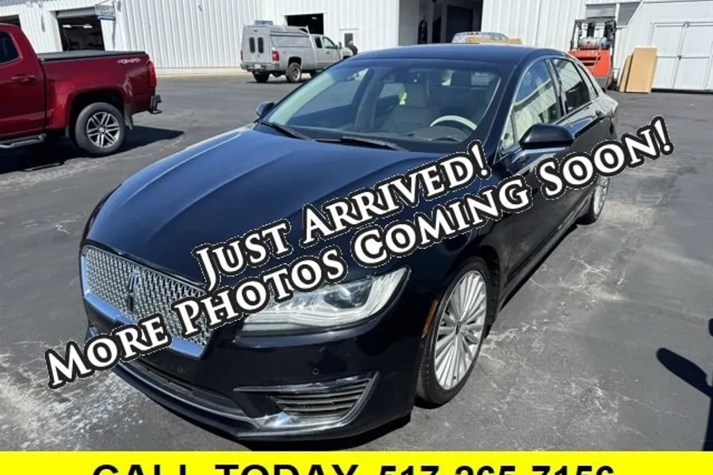 2017 Lincoln MKZ Reserve photo 1