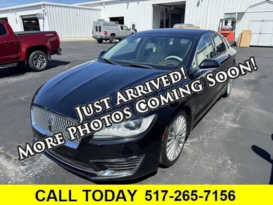 2017 Lincoln MKZ Reserve photo 1