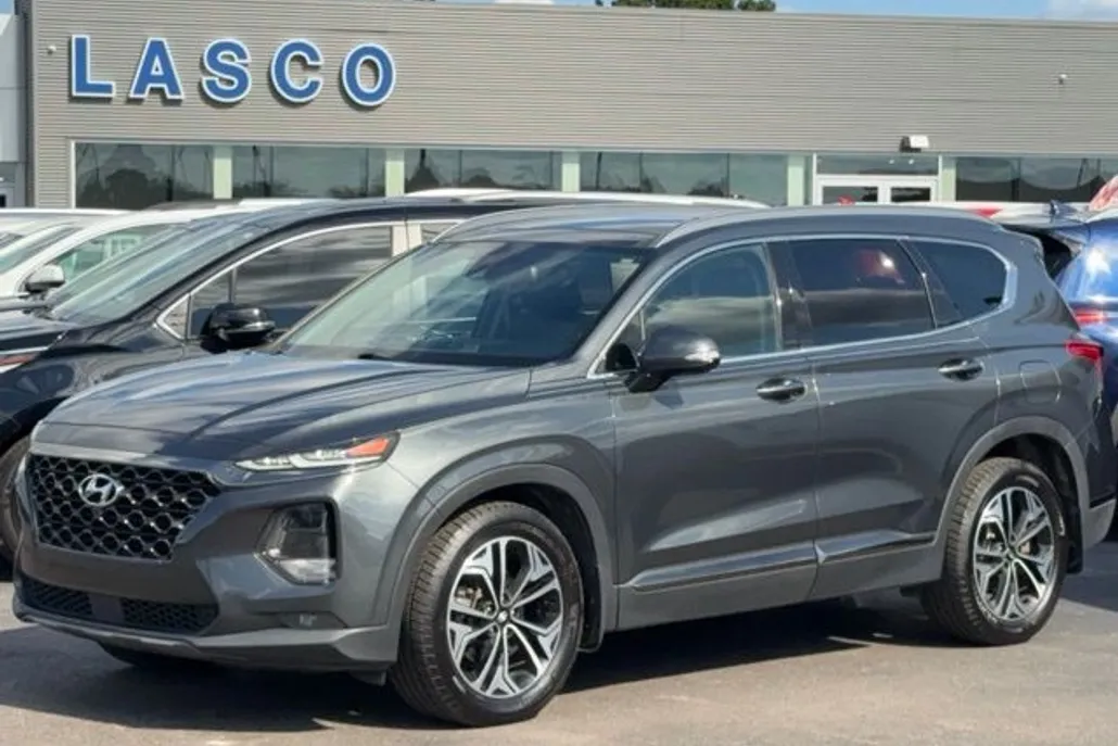 2020 Hyundai Santa Fe Limited photo 1