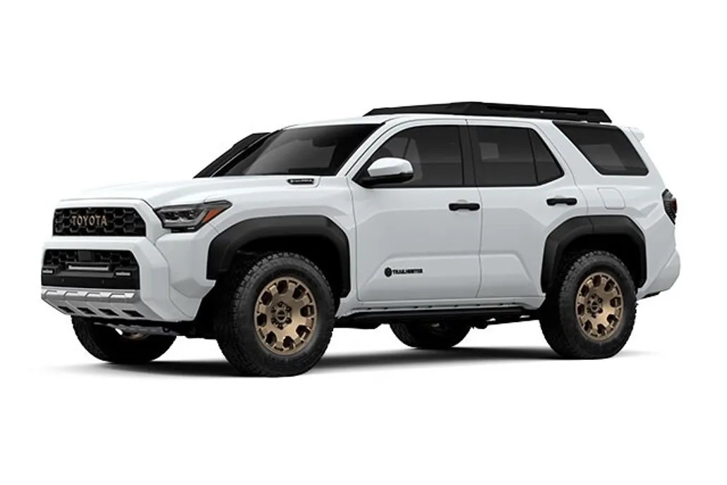 2025 Toyota 4Runner photo 1