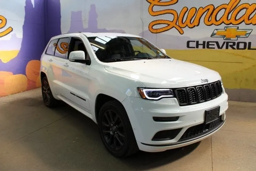 2018 Jeep Grand Cherokee Overland photo 1