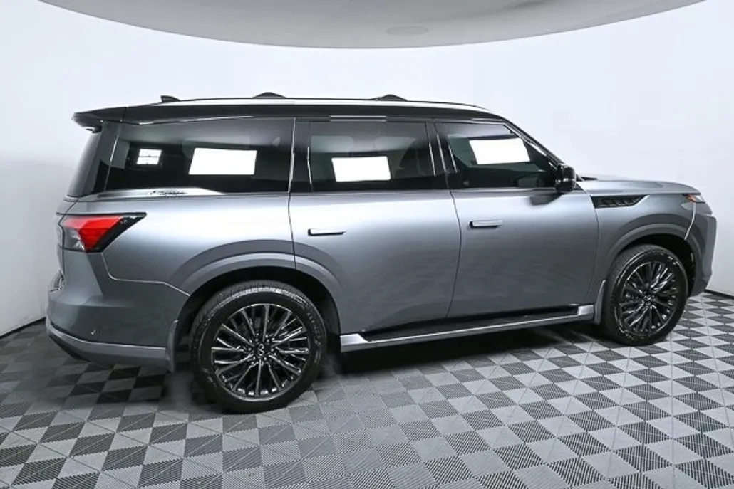 2025 Infiniti QX80 photo 1