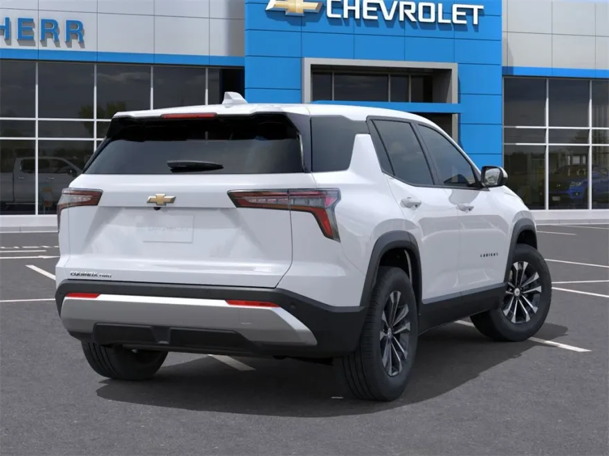 2026 Chevrolet Equinox LT photo 1