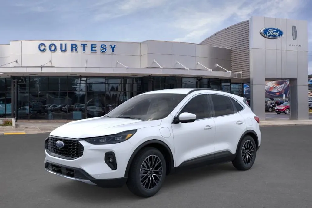 2025 Ford Escape Plug-In Hybrid photo 1