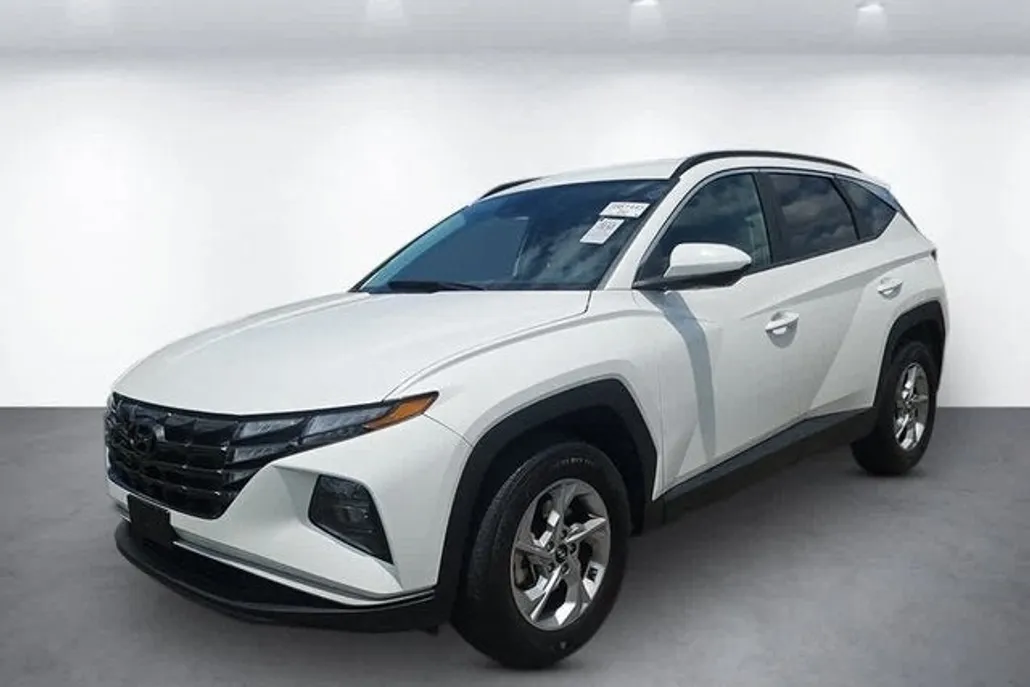 2024 Hyundai Tucson SEL photo 1