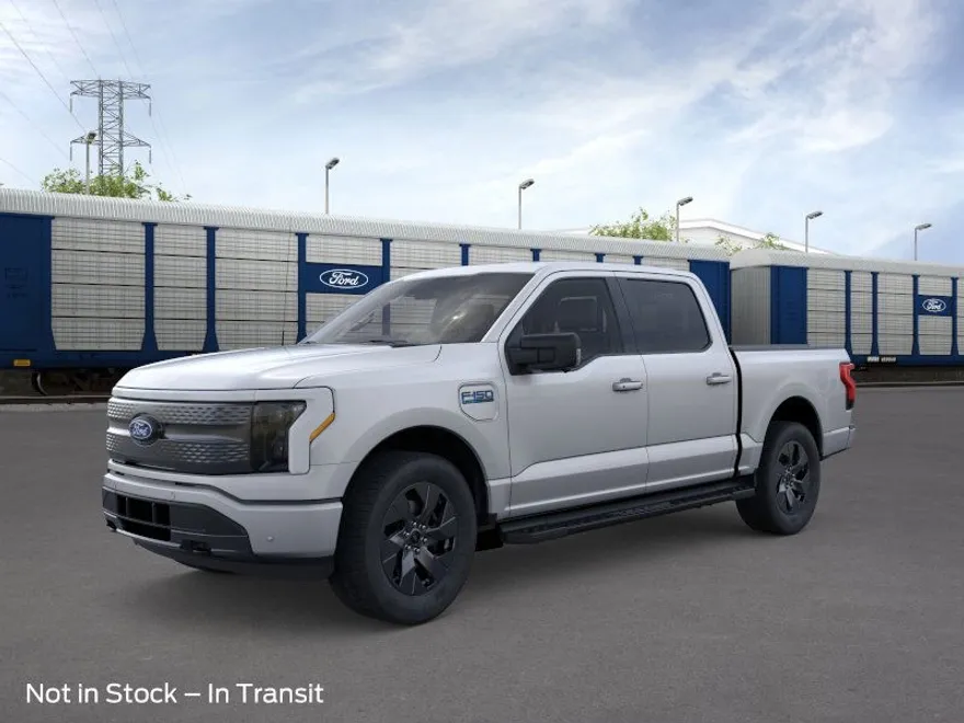 2025 Ford F-150 Lightning photo 1