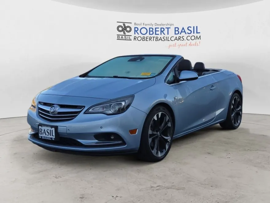 2018 Buick Cascada Premium photo 1