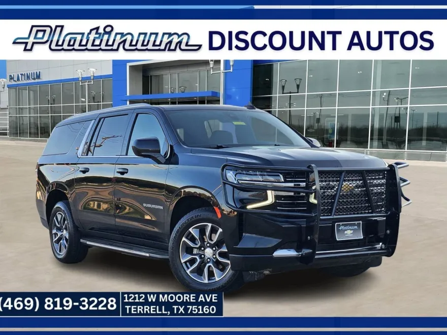 2021 Chevrolet Suburban LT photo 1