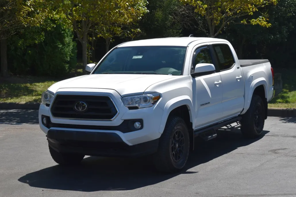 2021 Toyota Tacoma SR5 V6 photo 1