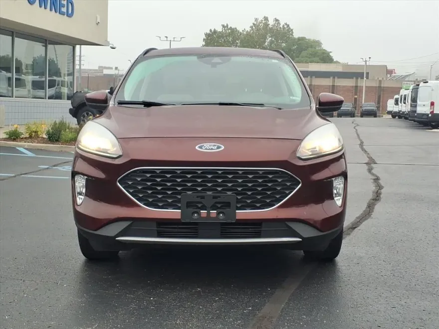 2021 Ford Escape SEL photo 1