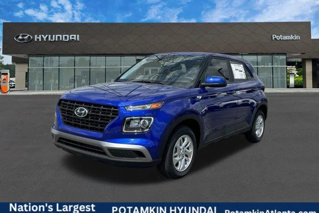 2025 Hyundai Venue SE photo 1