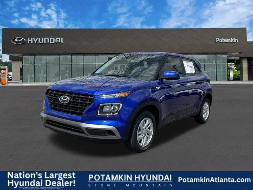 2025 Hyundai Venue SE photo 1