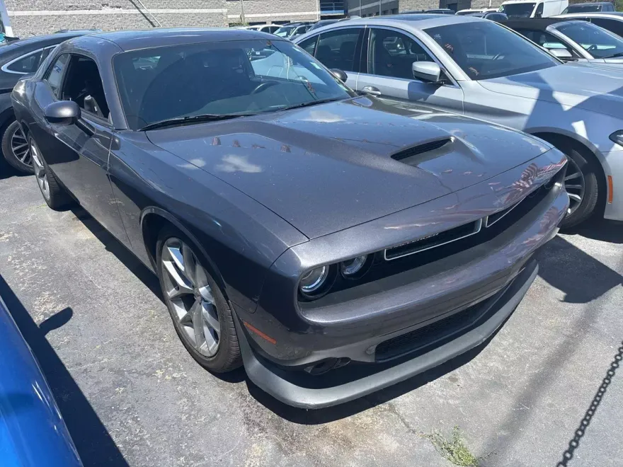 2023 Dodge Challenger GT photo 1
