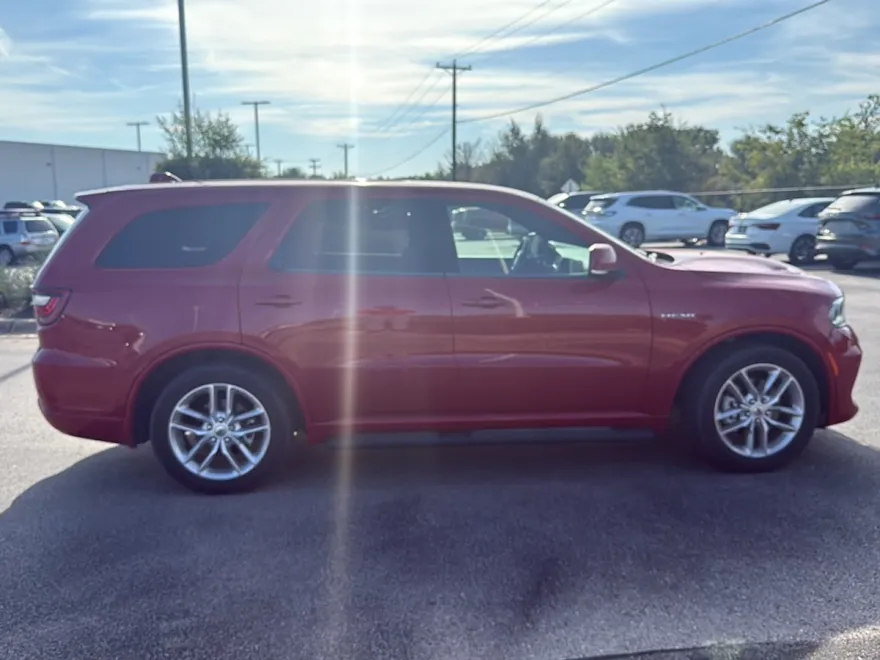 2022 Dodge Durango R/T photo 1