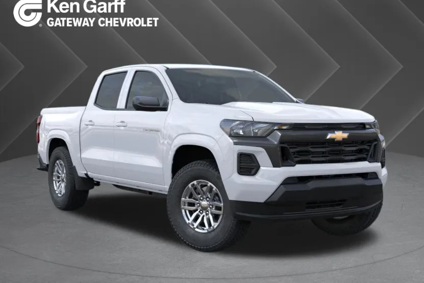 2026 Chevrolet Colorado LT photo 1