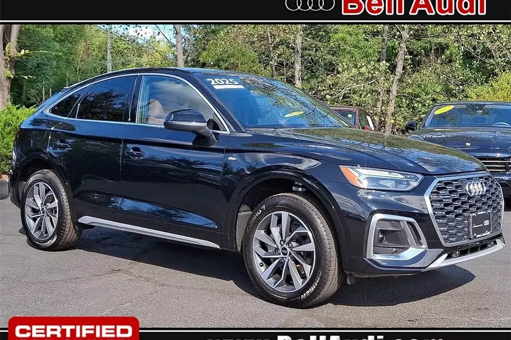 2025 Audi Q5 Sportback 45 S line Premium photo 1