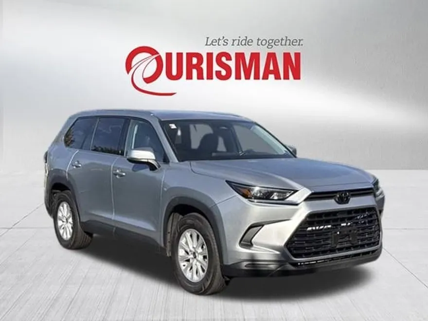 2024 Toyota Grand Highlander XLE photo 1