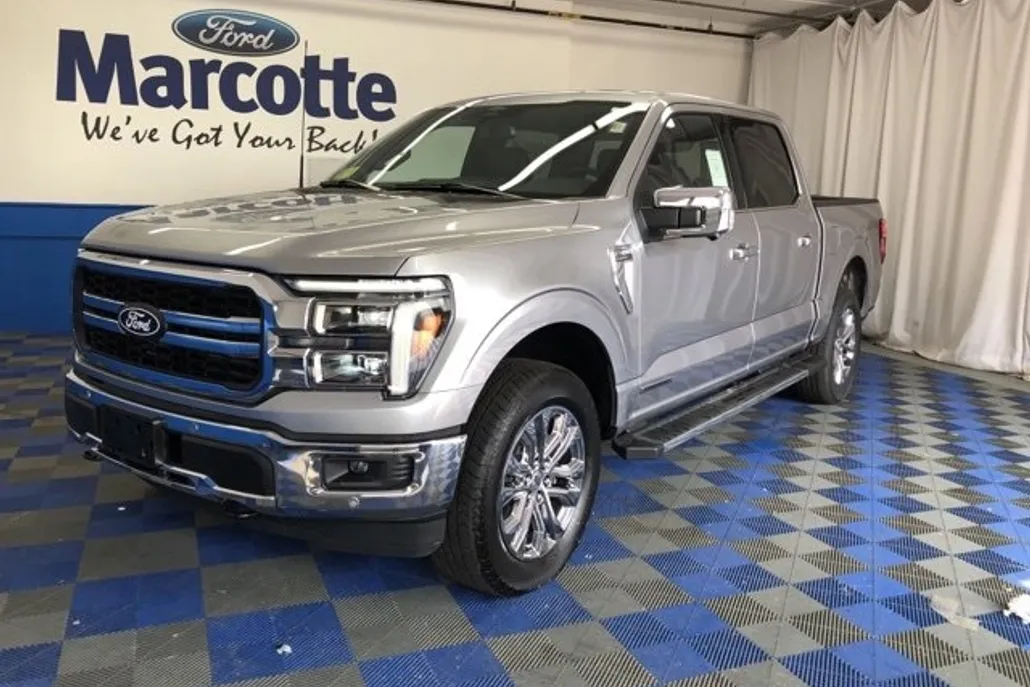 2025 Ford F-150 Lariat photo 1