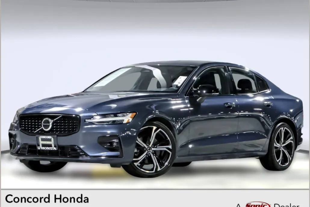 2024 Volvo S60 B5 Core photo 1