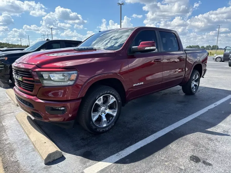 2022 Ram 1500 Laramie photo 1