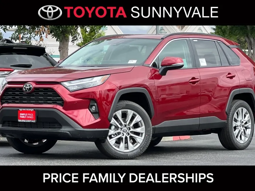 2025 Toyota RAV4 XLE Premium photo 1