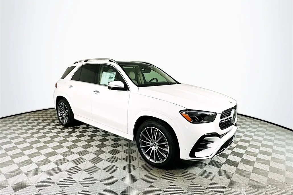 2026 Mercedes Benz GLE 450 4MATIC photo 1