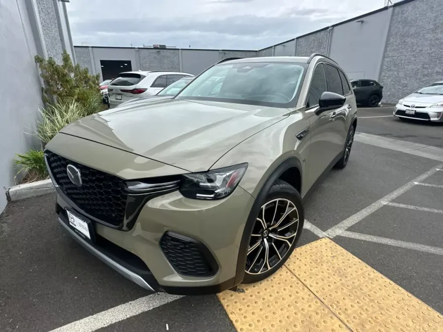 2025 Mazda CX-70 Premium photo 1