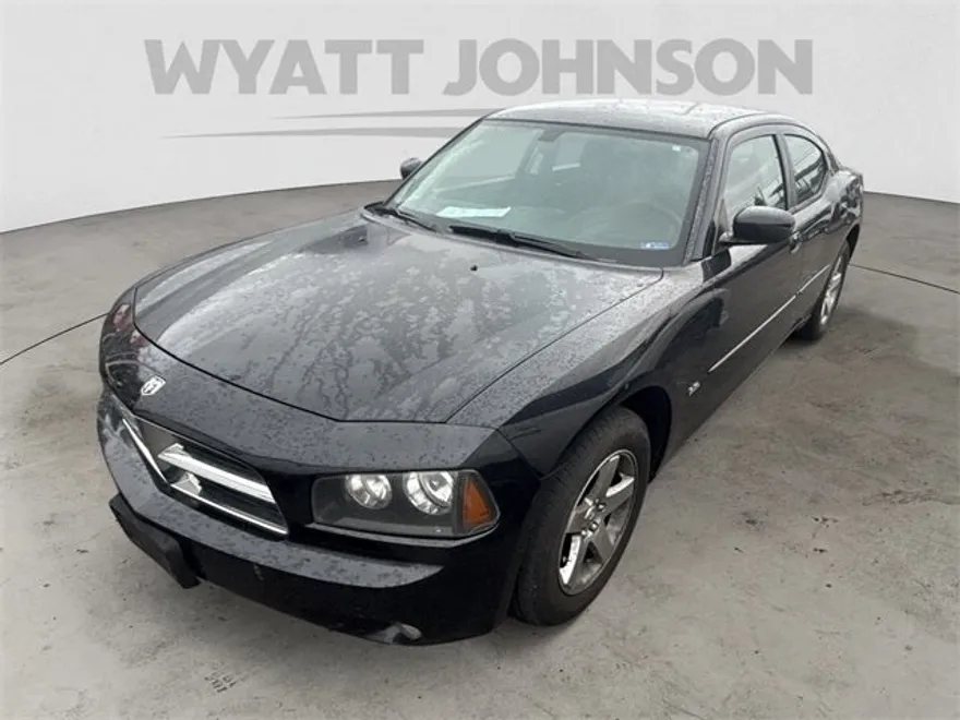 2010 Dodge Charger SXT photo 1