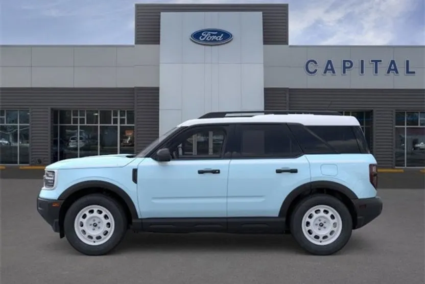 2025 Ford Bronco Sport Heritage photo 1