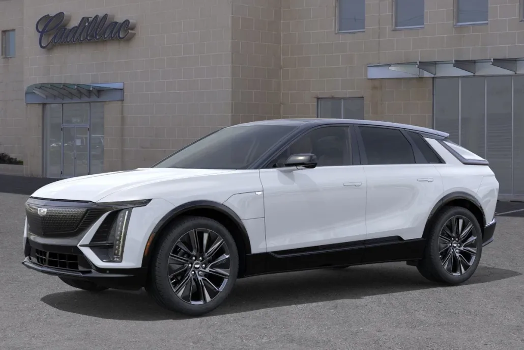 2026 Cadillac Lyriq Sport photo 1