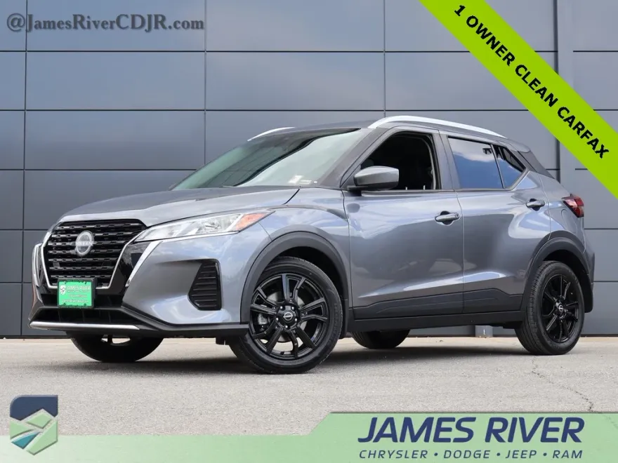 2023 Nissan Kicks SV photo 1