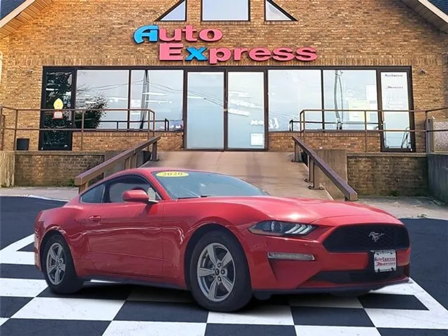 2020 Ford Mustang EcoBoost photo 1