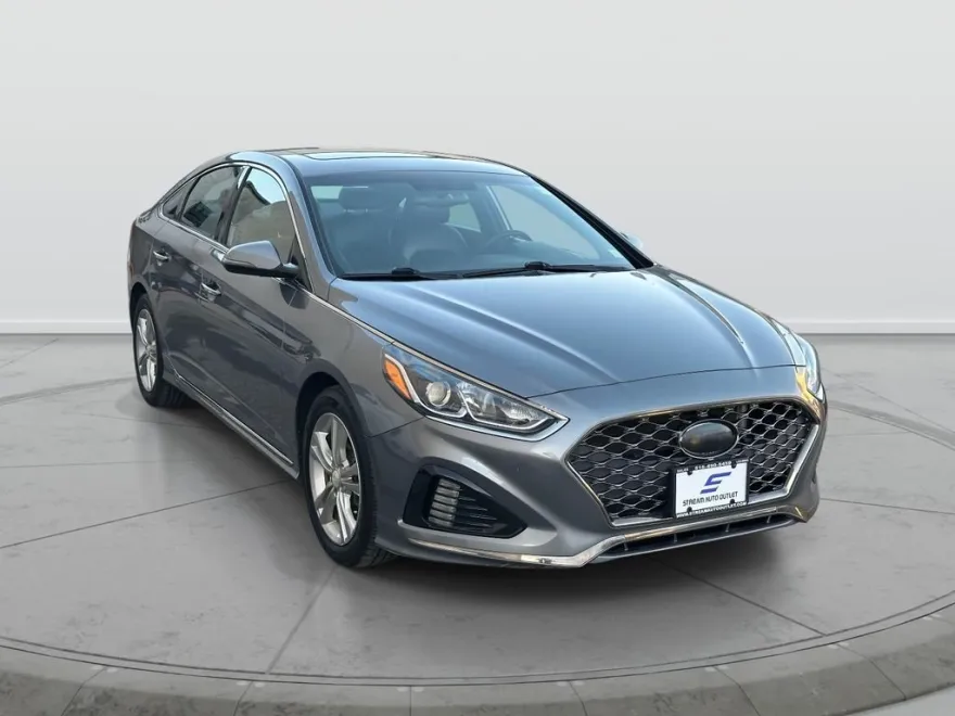 2018 Hyundai Sonata Sport photo 1