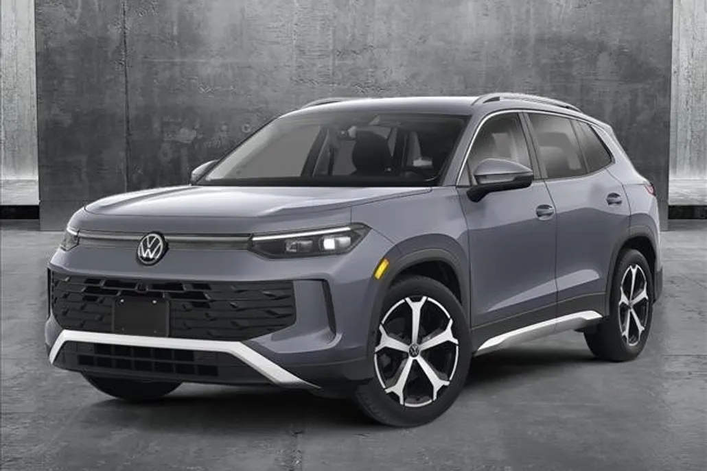 2025 Volkswagen Tiguan SE photo 1