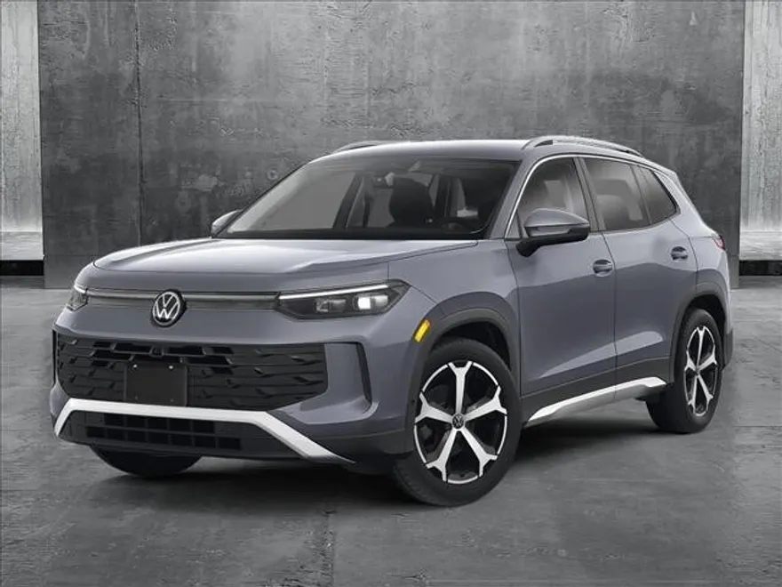 2025 Volkswagen Tiguan SE photo 1