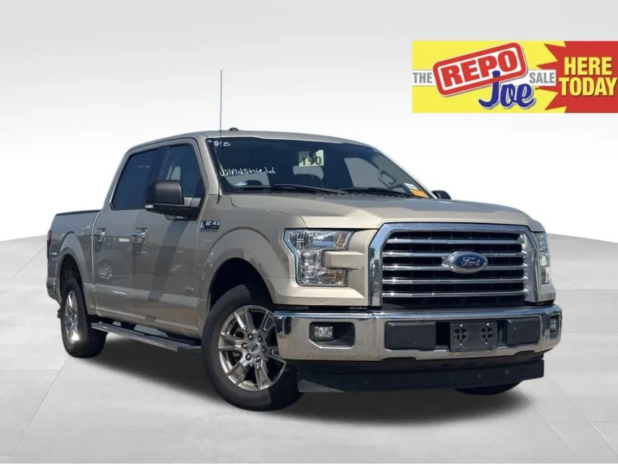 2017 Ford F-150 XLT photo 1