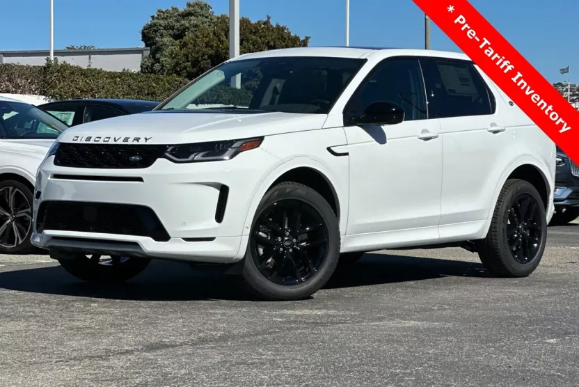 2024 Land Rover Discovery Sport S photo 1