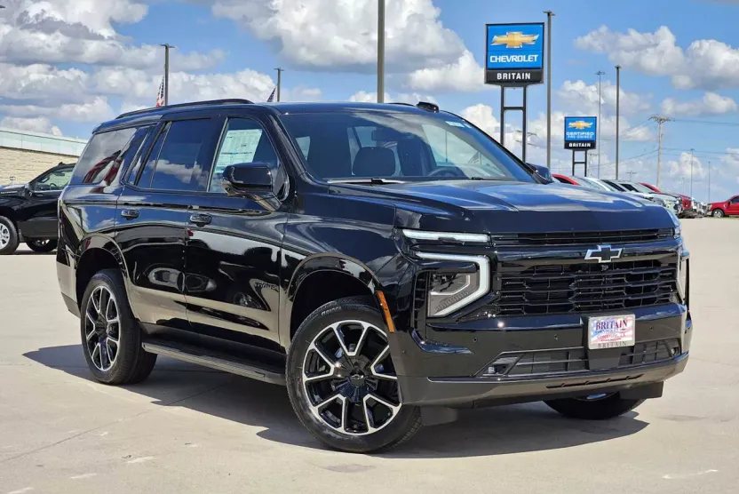 2026 Chevrolet Tahoe RST photo 1
