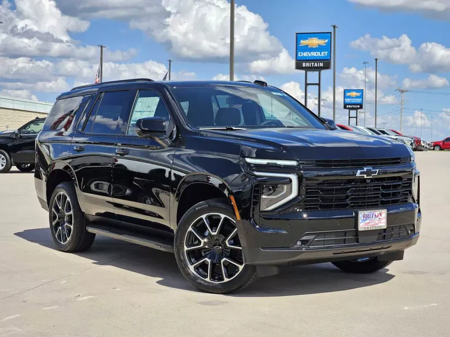 2026 Chevrolet Tahoe RST photo 1