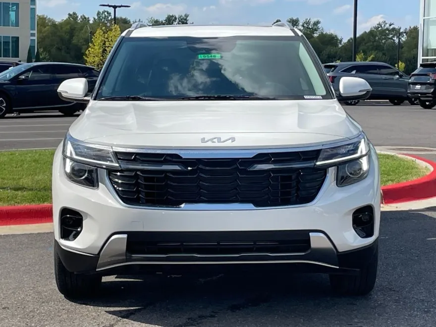 2026 Kia Seltos EX photo 1