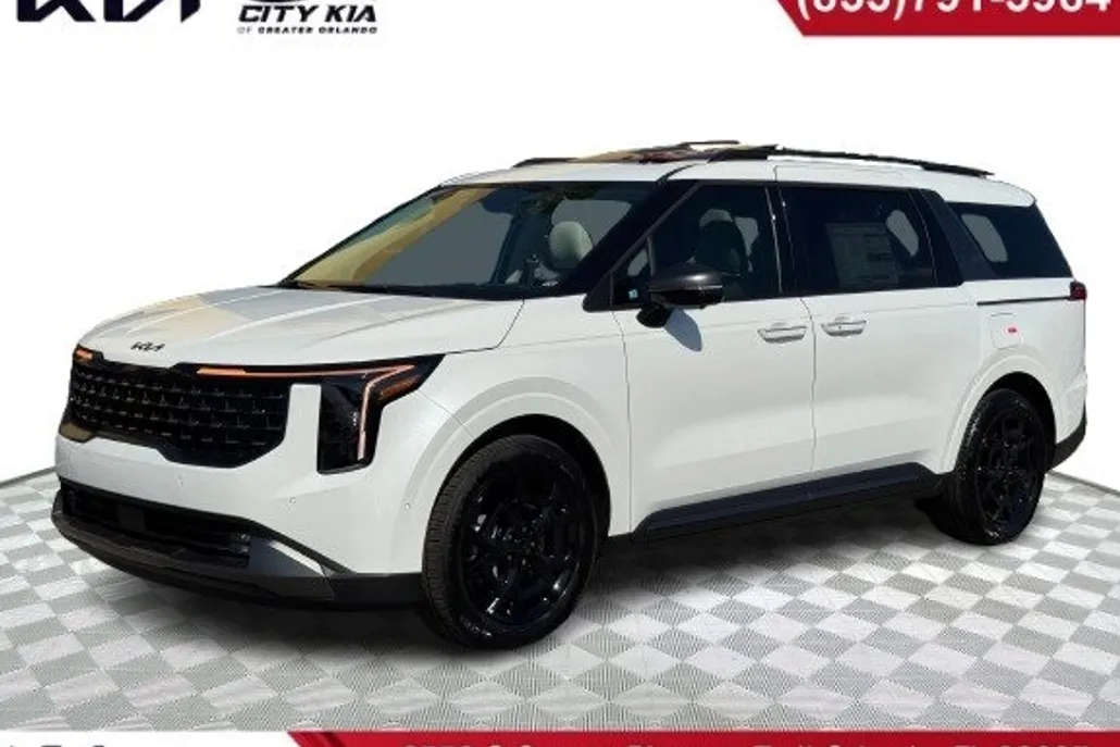 2026 Kia Carnival SX photo 1