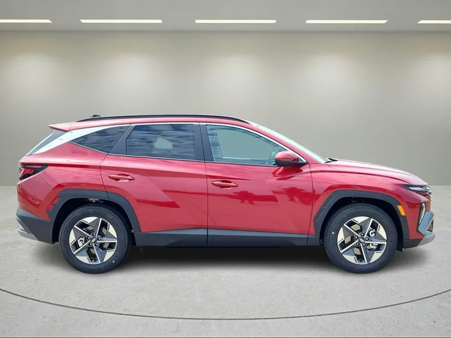 2026 Hyundai Tucson SEL photo 1