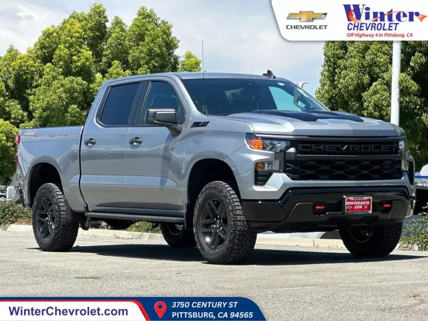 2025 Chevrolet Silverado 1500 Custom Trail Boss photo 1