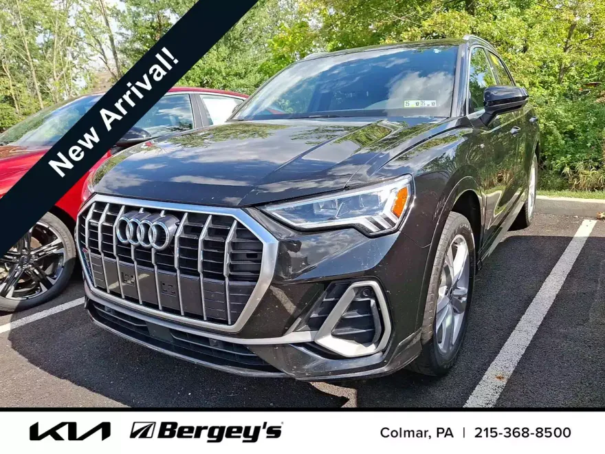 2021 Audi Q3 S line Premium Plus photo 1