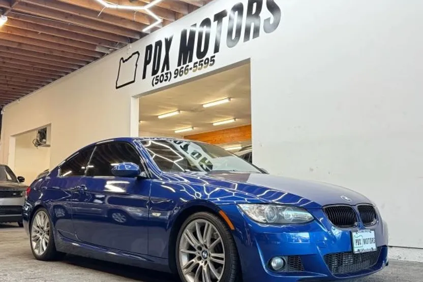 2009 Bmw 335i 3-Series photo 1